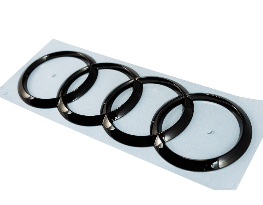 Original AUDI Ringe in Schwarz für die Heckklappe, 20cm x 7cm